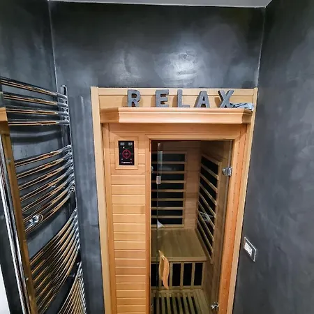 Dolce Casa Con Sauna E Cromoterapia Domodossola