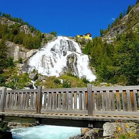 Dolce Casa Con Sauna E Cromoterapia Domodossola