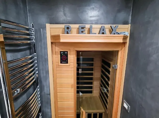 Dolce Casa Con Sauna E Cromoterapia Domodossola