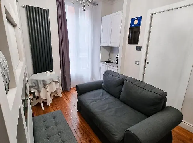 Dolce Casa Con Sauna E Cromoterapia 4*